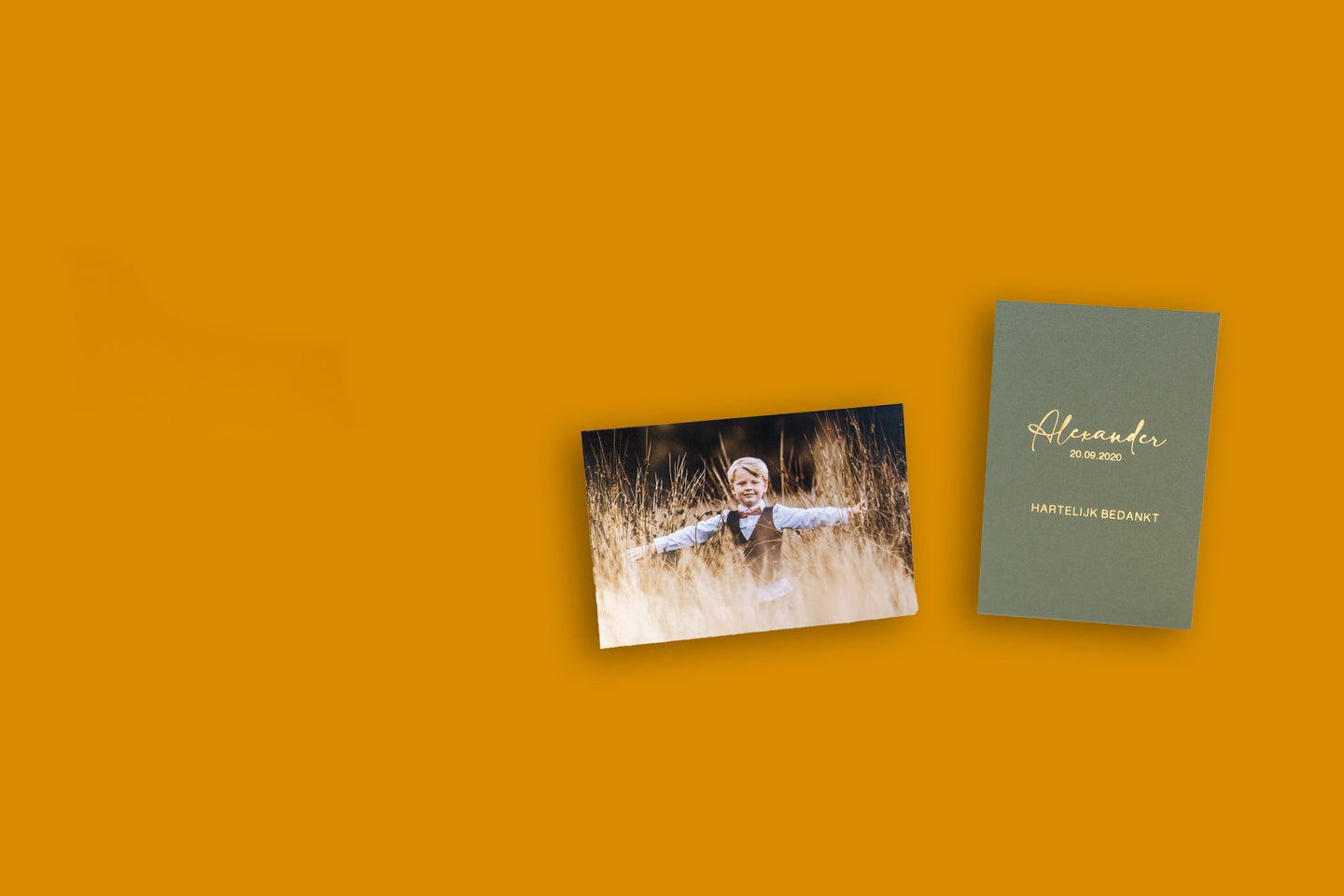 Prints & Fotokaarten - Yellow Rebel