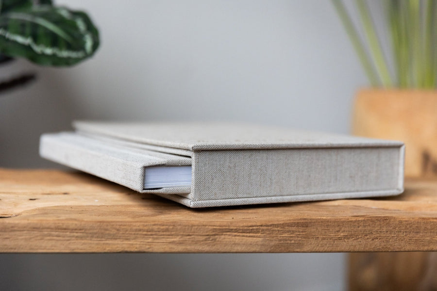 Slipcase - Yellow Rebel